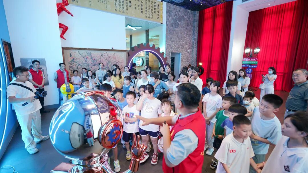 智啟未來?創(chuàng)夢匯興｜匯興智造開展 &ldquo;莞一夏 文明季&rdquo; 暑期研學(xué)實(shí)踐活動
